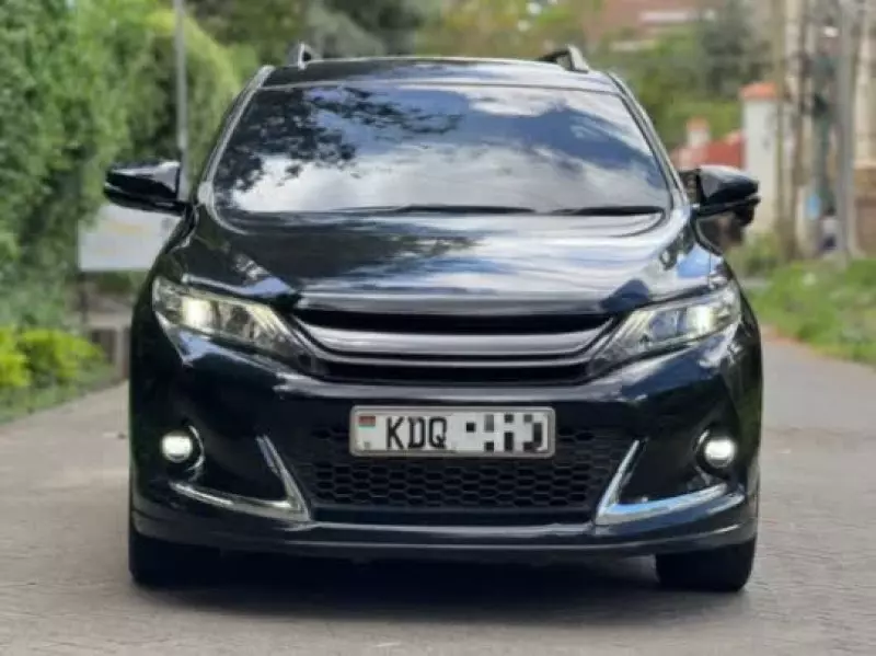 Toyota Harrier   - 2018