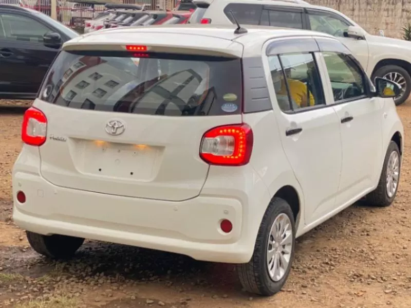 Toyota Passo   - 2018