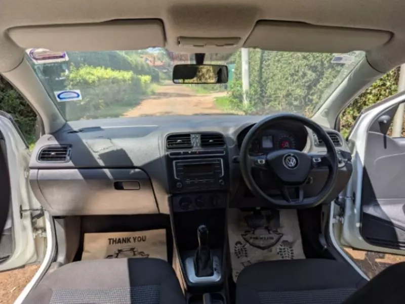 VOLKSWAGEN polo sedadan trend  ba ess   - 2019