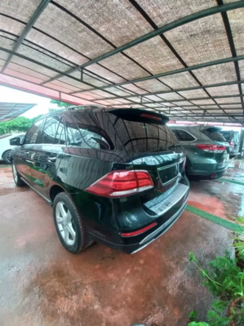 Mercedes-Benz GLE 350   - 2016