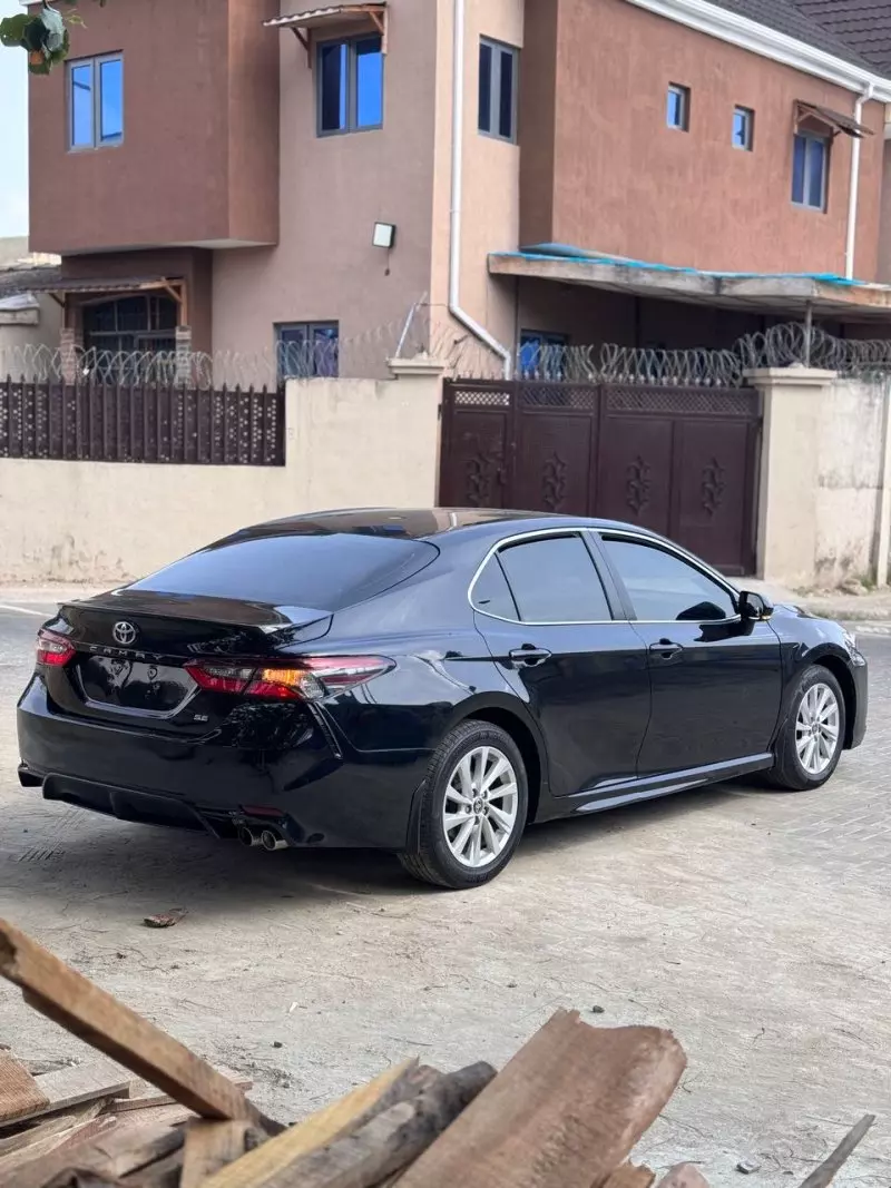 Toyota Camry   - 2021