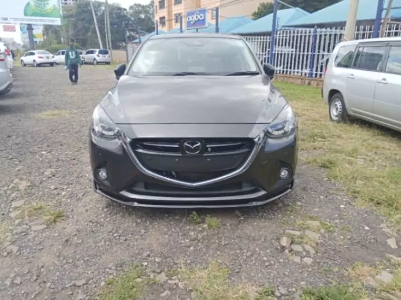 Mazda Demio   - 2018