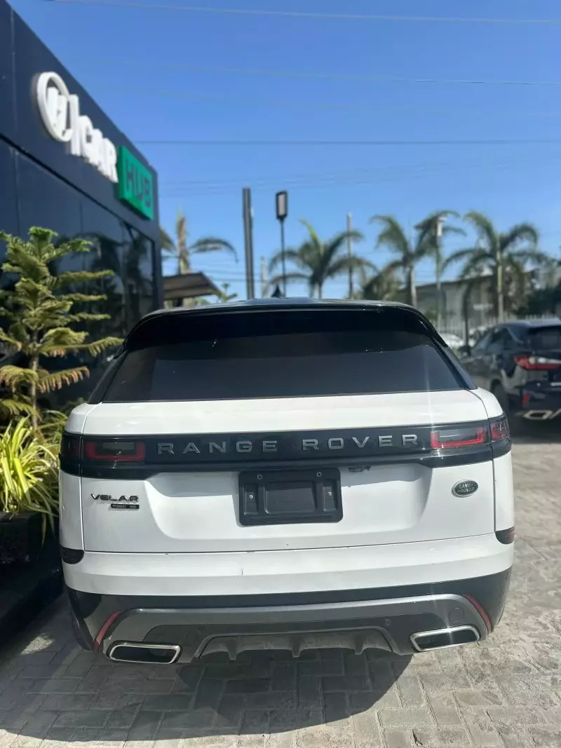 Land Rover Range Rover Velar   - 2018