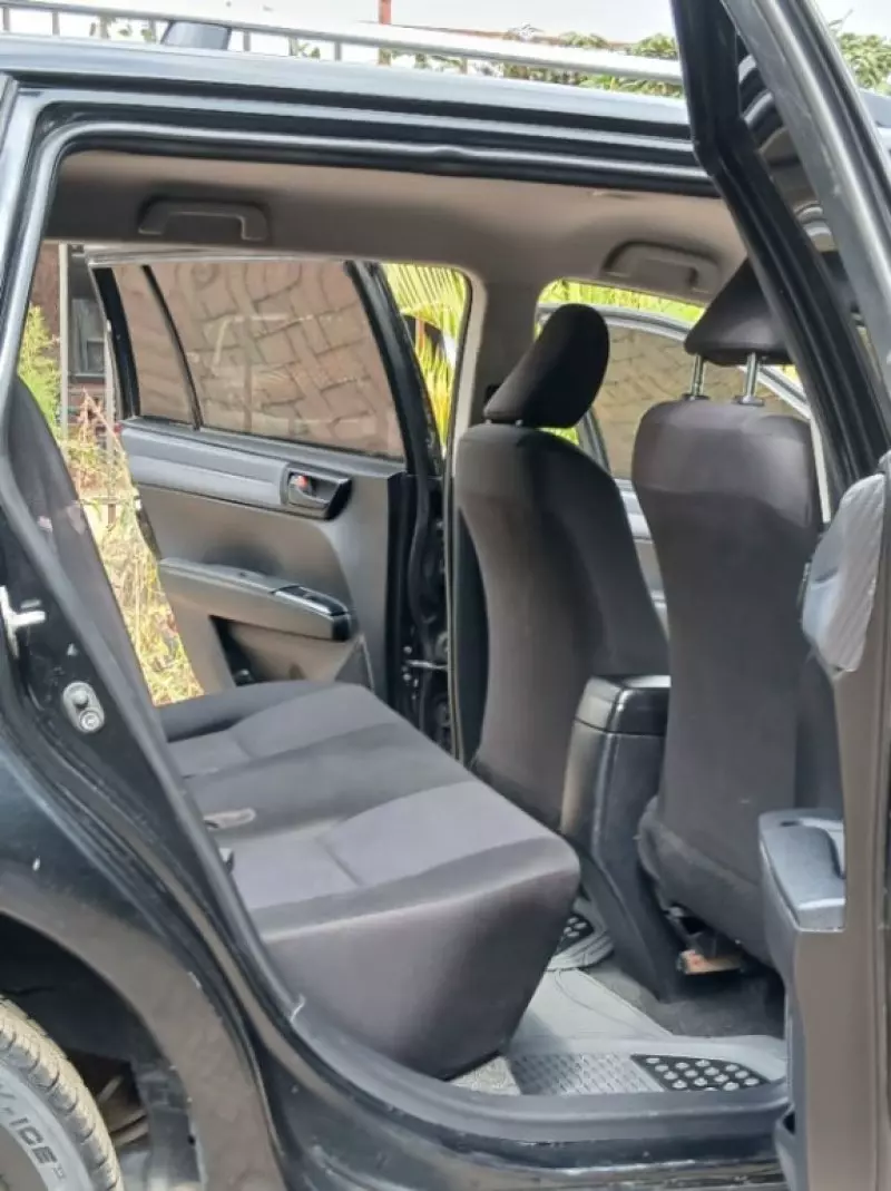 Toyota Fielder    - 2013