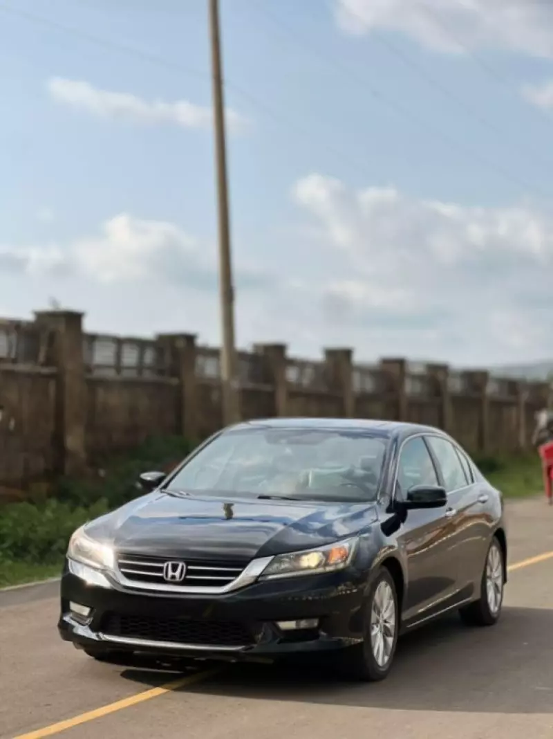 Honda Accord   - 2015