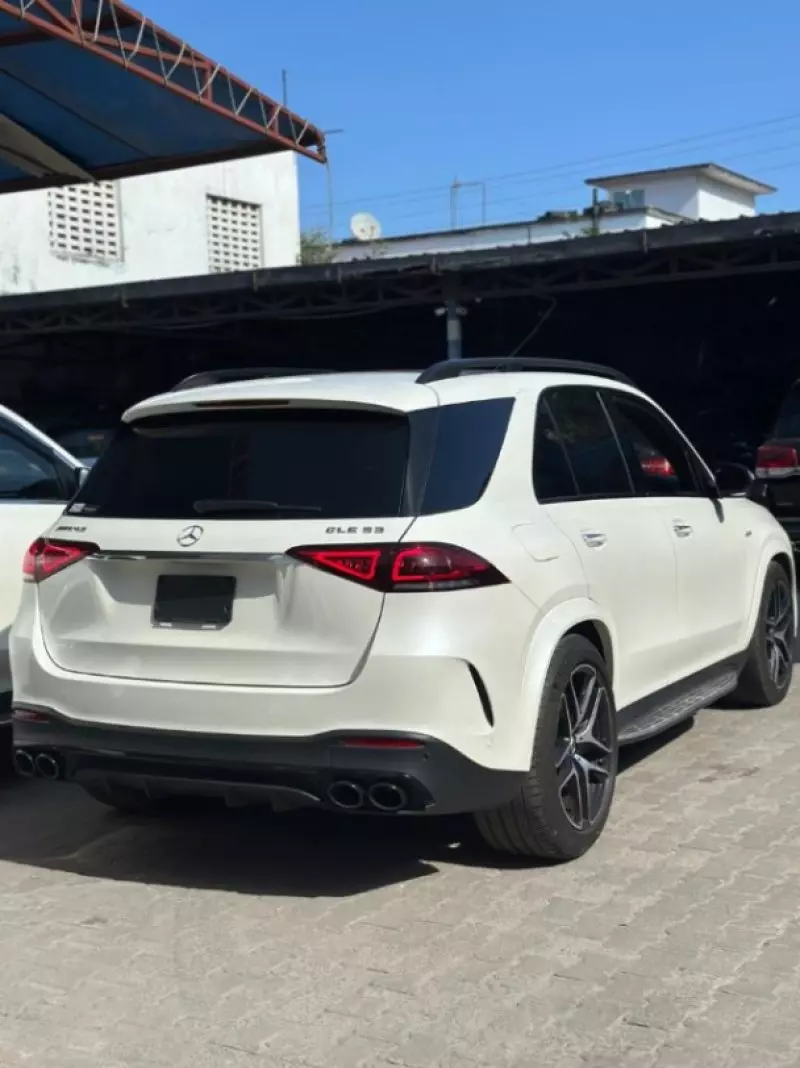 Mercedes-Benz GLE 53 AMG   - 2021