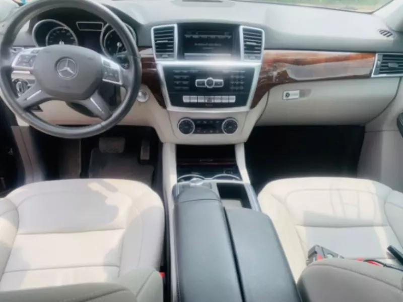 Mercedes-Benz ML 350