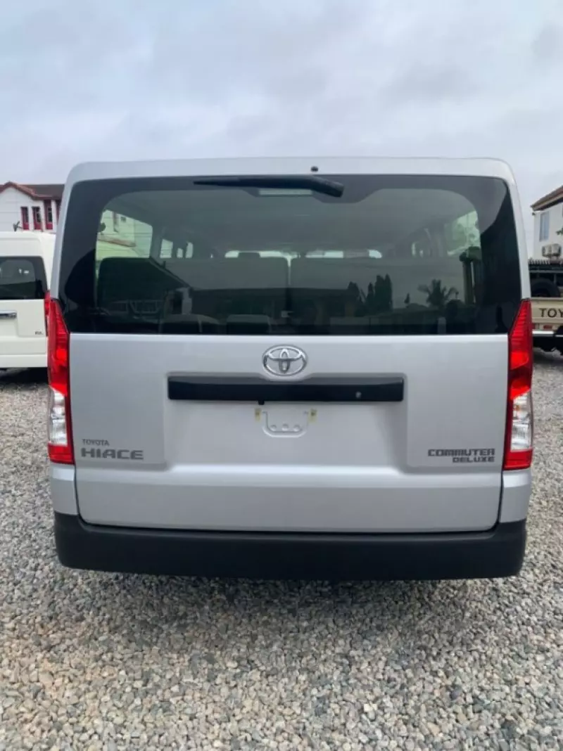 Toyota Hiace - 2025