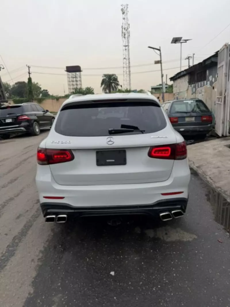 Mercedes-Benz GLC-Class   - 2016