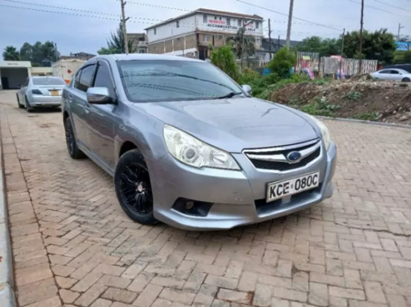 Subaru Legacy   - 2008