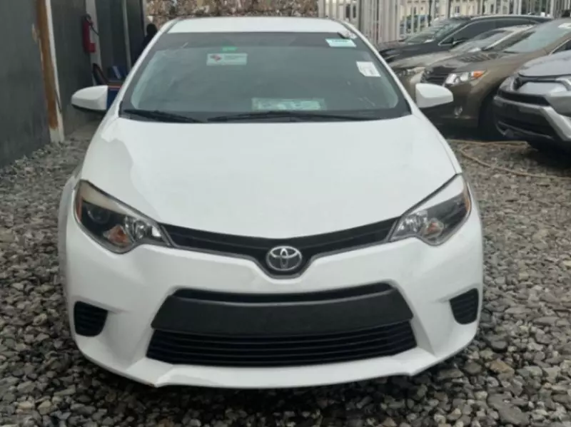 Toyota corolla   - 2016