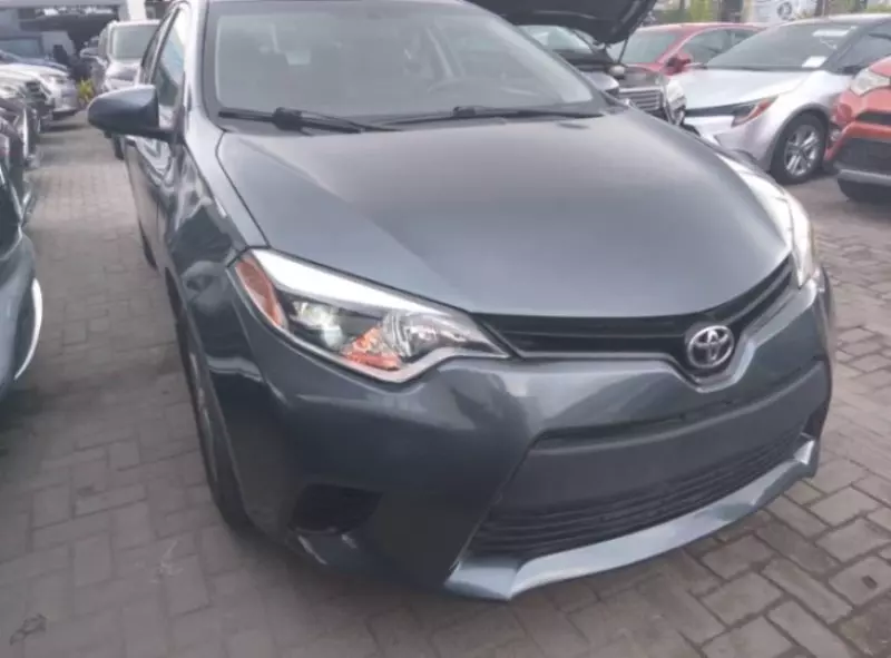 Toyota Corolla   - 2013