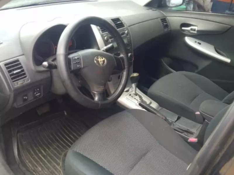 Toyota Corolla   - 2012