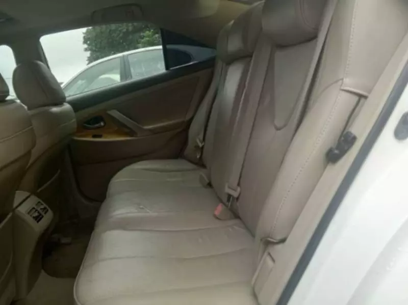 Toyota Camry   - 2007