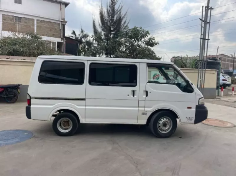 Mazda Bongo   - 2012
