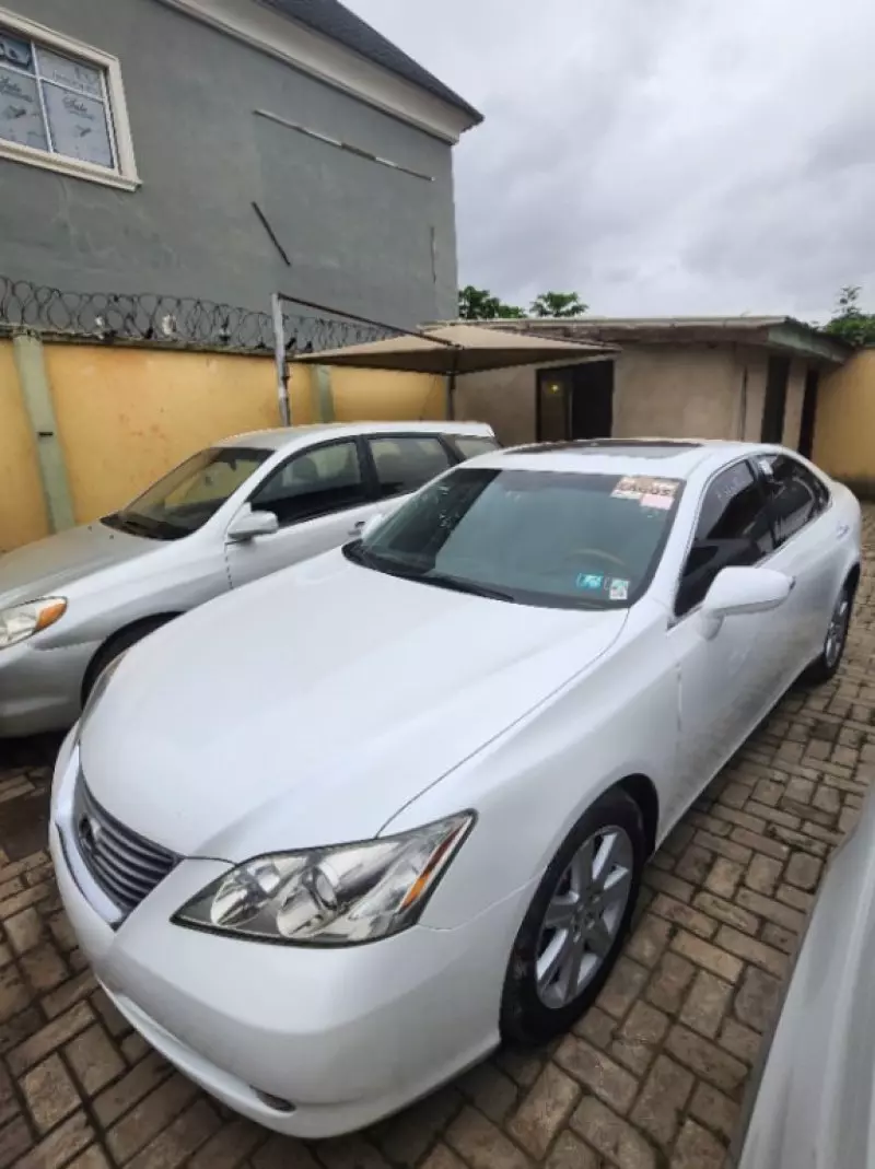 Lexus ES 350   - 2008