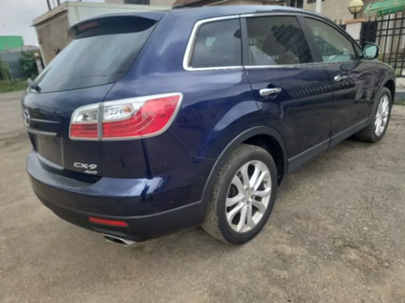 Mazda CX-9   - 2011