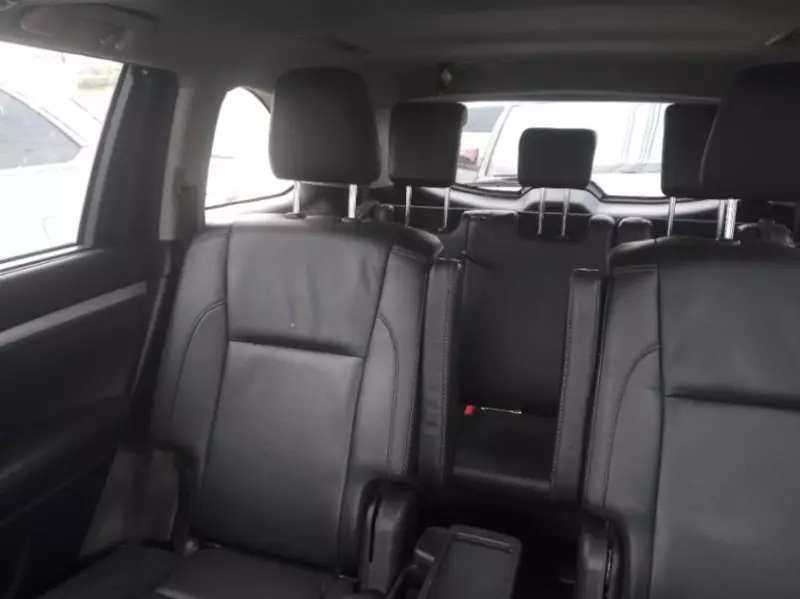 Toyota Highlander   - 2017