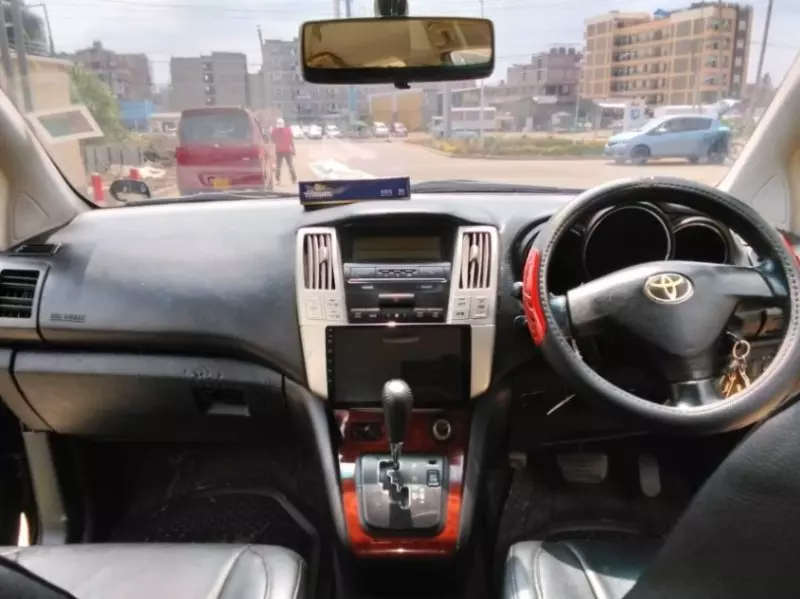 Toyota Harrier   - 2008