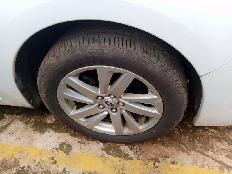 Subaru Impreza   - 2014