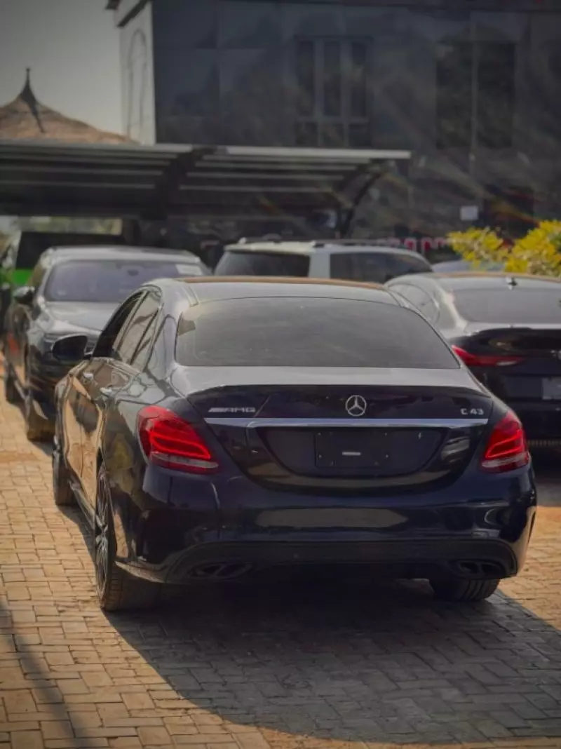 Mercedes-Benz C 43 AMG