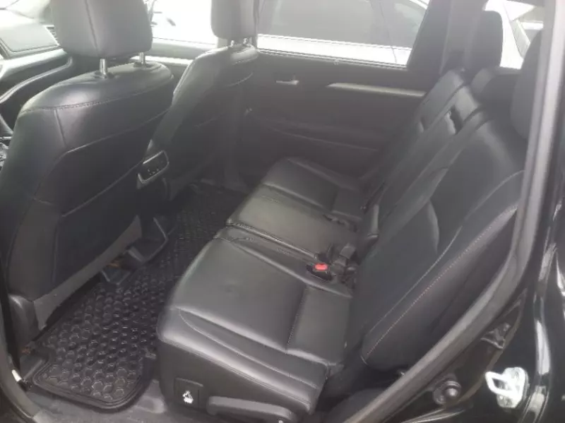 Toyota Highlander   - 2015