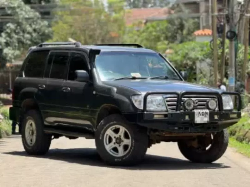 Toyota land cruiser amazon   - 2002