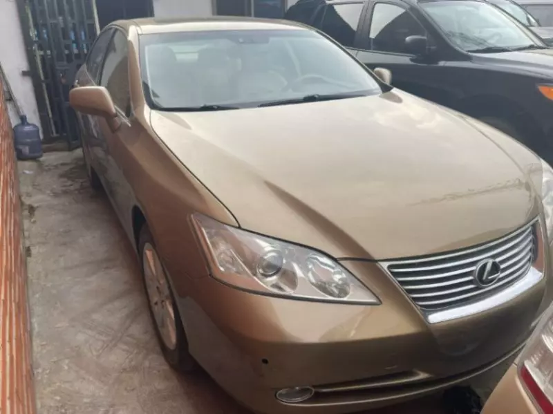 Lexus ES 350   - 2009