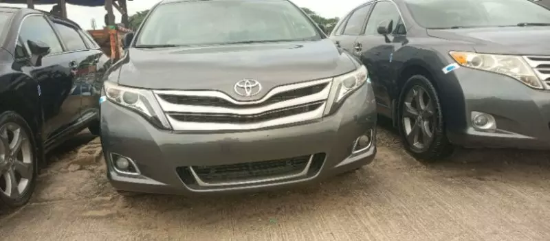 Toyota Venza   - 2014