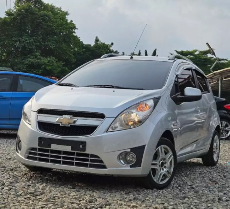Chevrolet Spark   - 2010