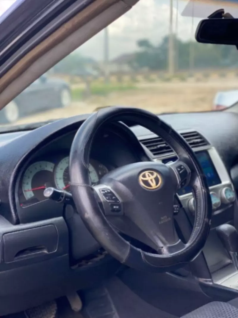 Toyota Camry   - 2007