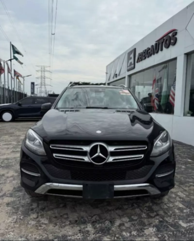 Mercedes-Benz GLE 350   - 2016