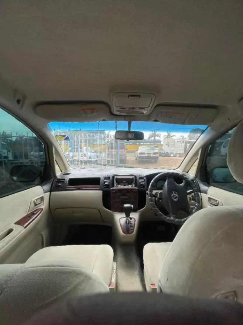 Toyota Spacio   - 2010
