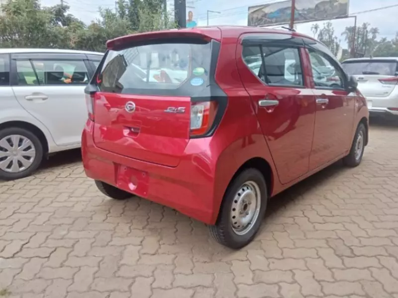 Daihatsu Mira    - 2018