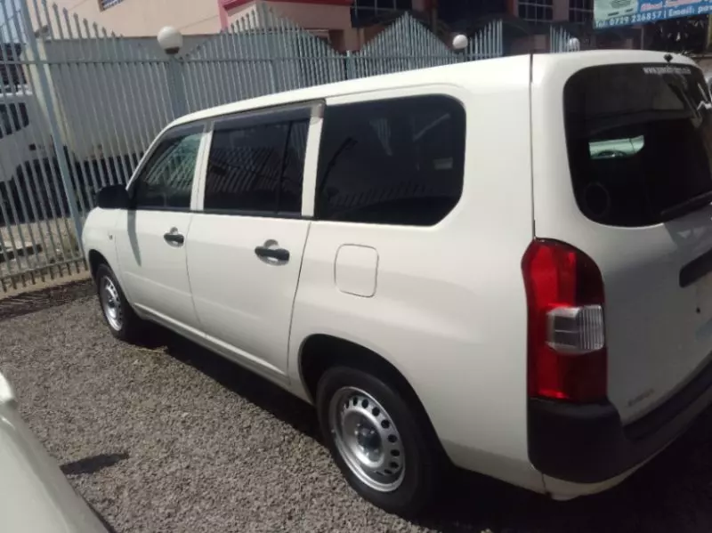 Toyota Probox    - 2018