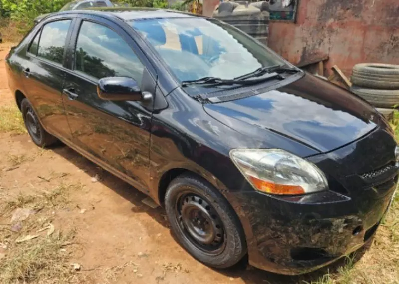 Toyota Yaris   - 2008