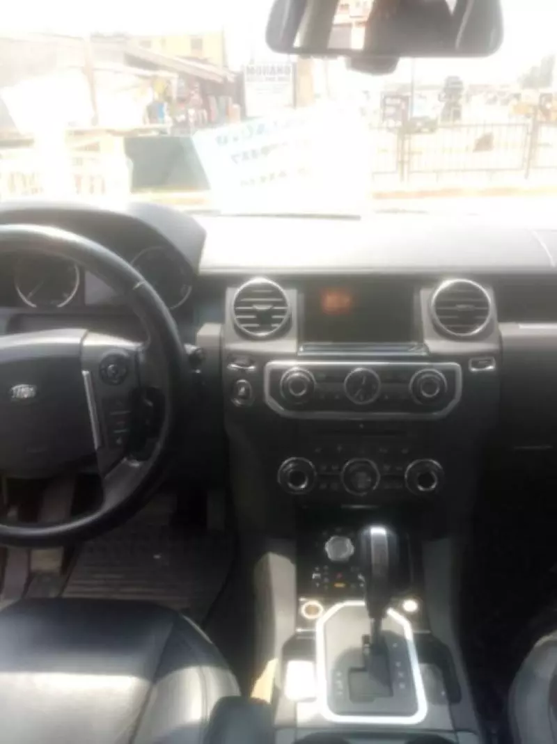 Land Rover HSE LR4 - 2011