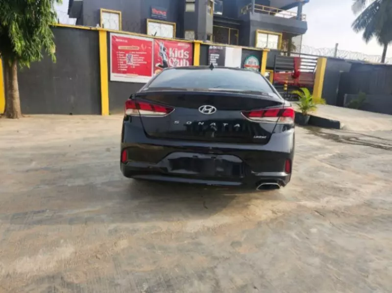 Hyundai Sonata - 2018