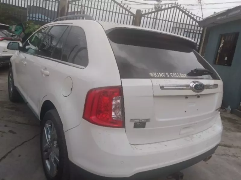 Ford Edge   - 2013