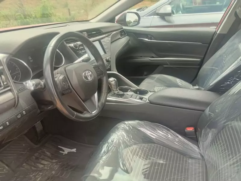 Toyota Camry   - 2020