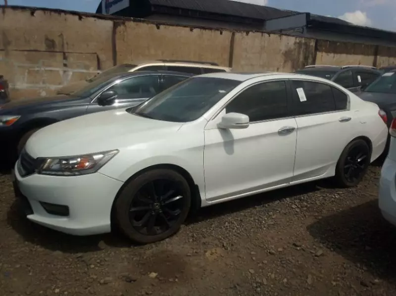 Honda Accord   - 2014