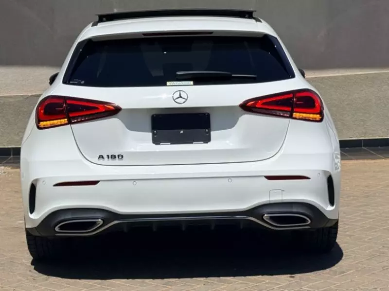 Mercedes-Benz A 180   - 2019