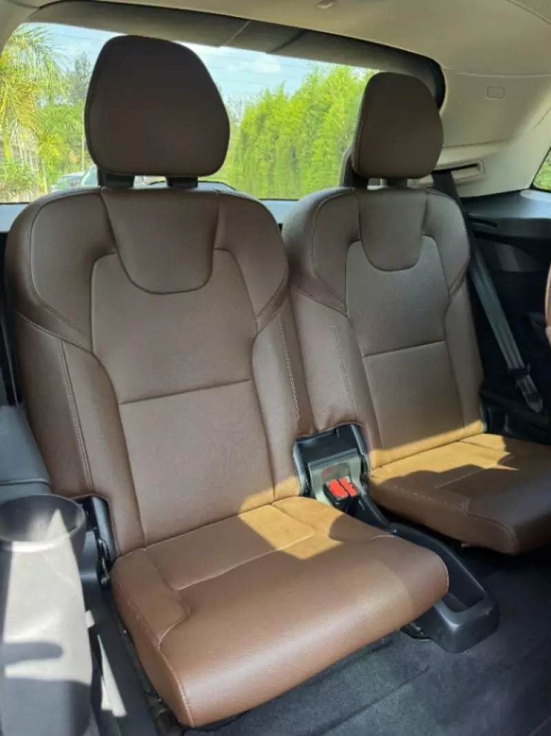 Volvo XC90   - 2017