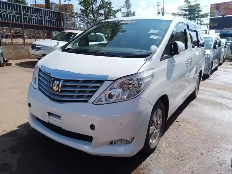 Toyota Alphard   - 2009