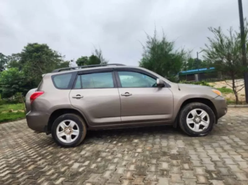 Toyota RAV 4   - 2008