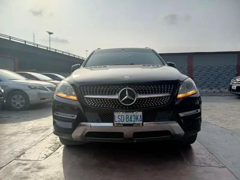 Mercedes-Benz ML 350 - 2013
