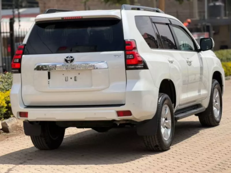 Toyota Landcruiser Prado