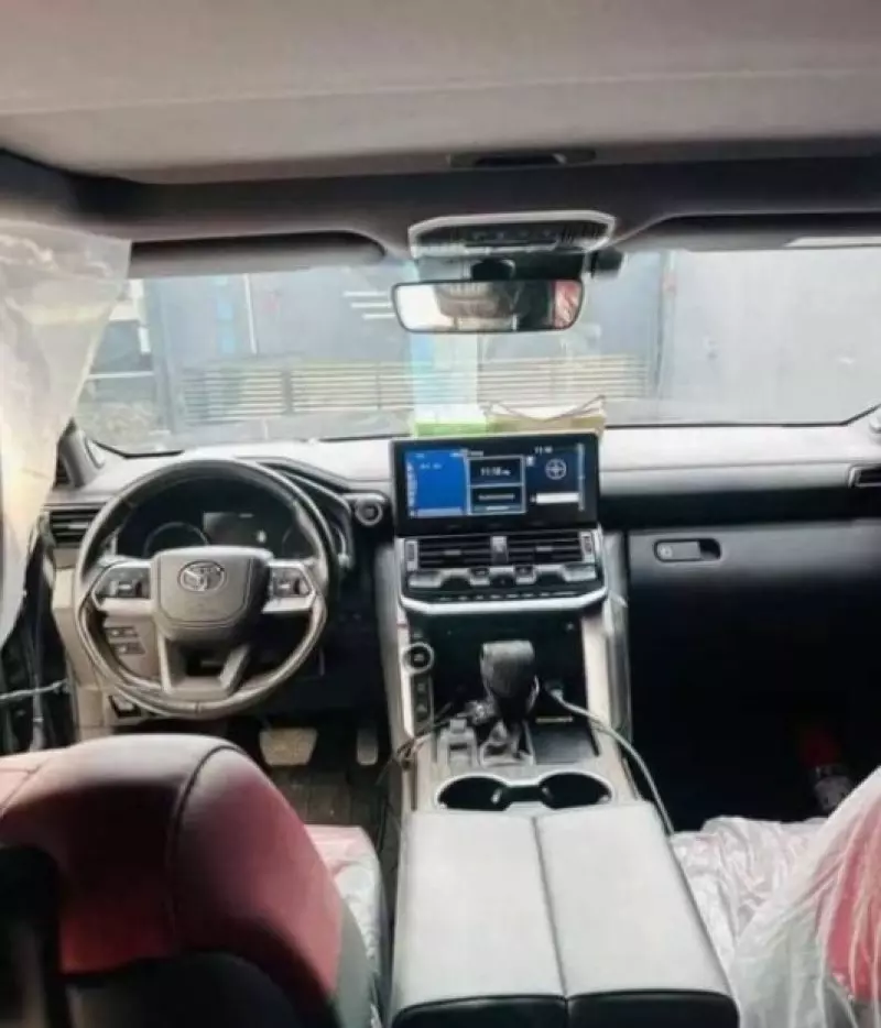 Toyota Land Cruiser   - 2022