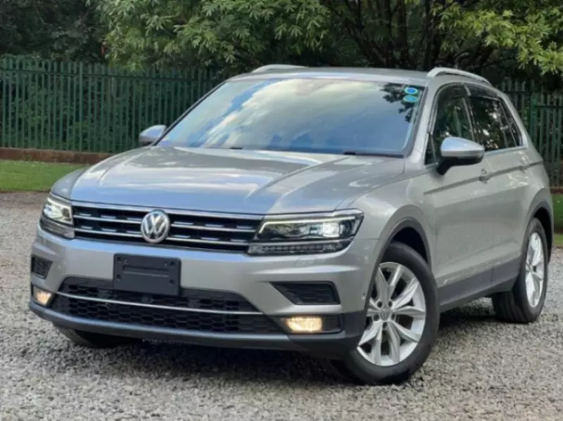 Volkswagen Tiguan   - 2018