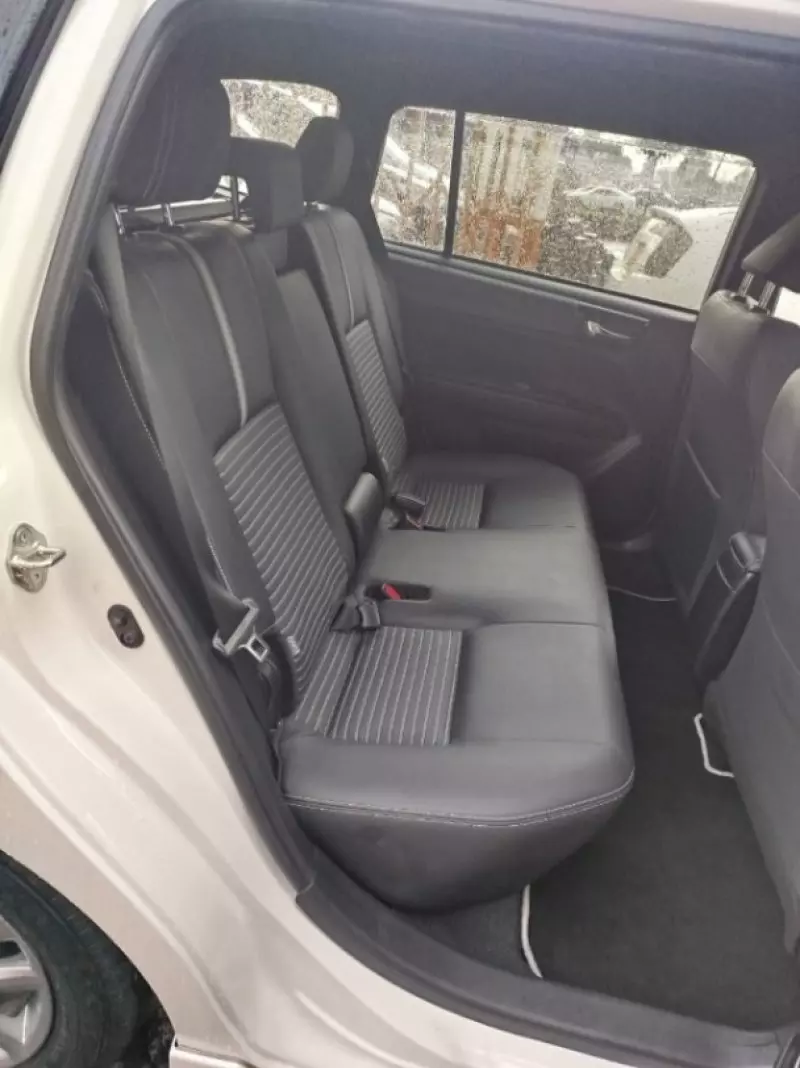 Toyota Fielder    - 2018